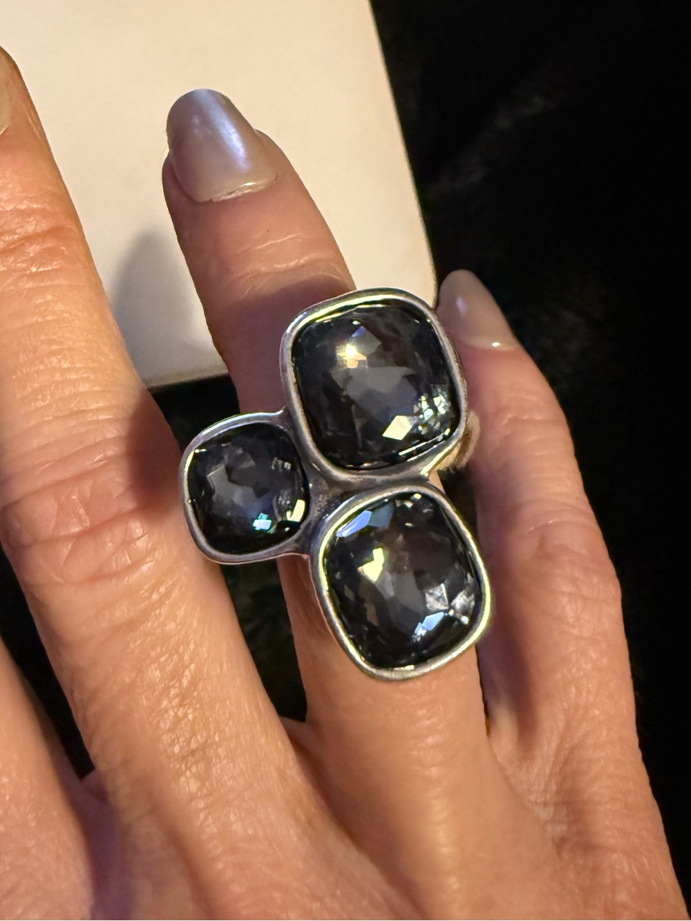 NWT Uno de 50 - Triple Cushion-Set Gray Stone Ring